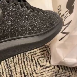 Meet your Posher, Paul